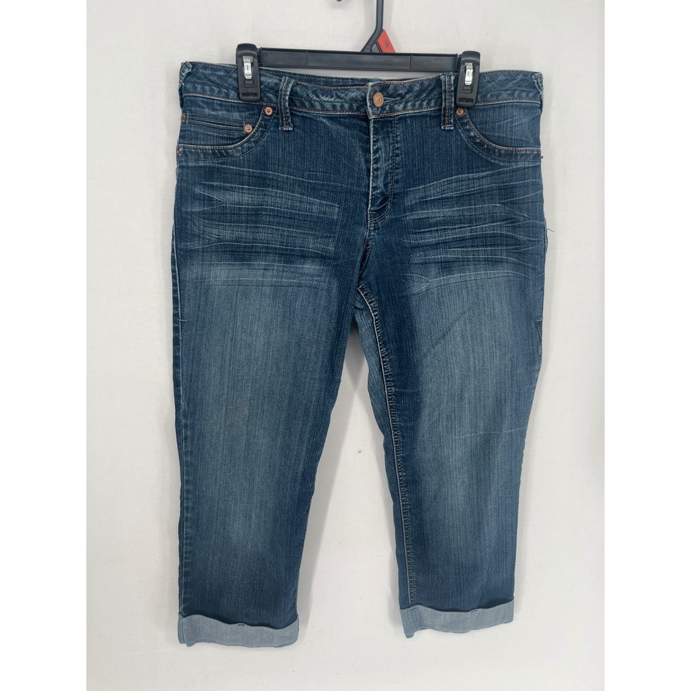 a.n.a A New Approach Women 12 Capri Jeans Dark Wash Stretch Cuffed Denim Cropped